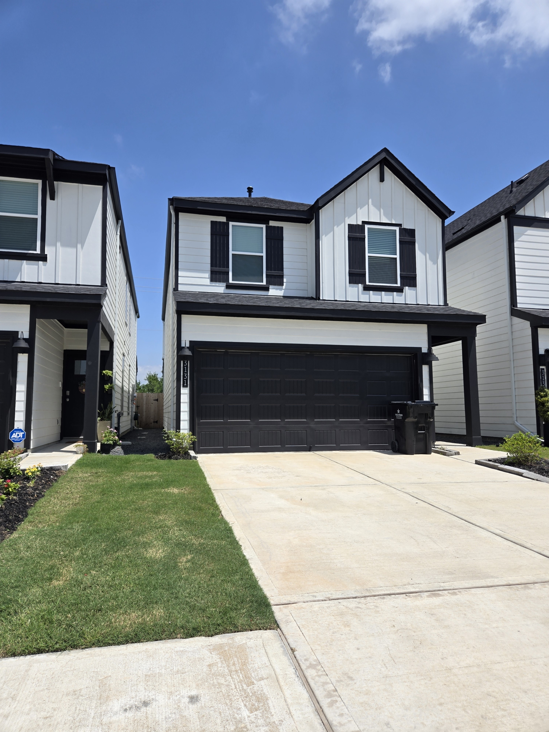 3131 Creston Gate Drive